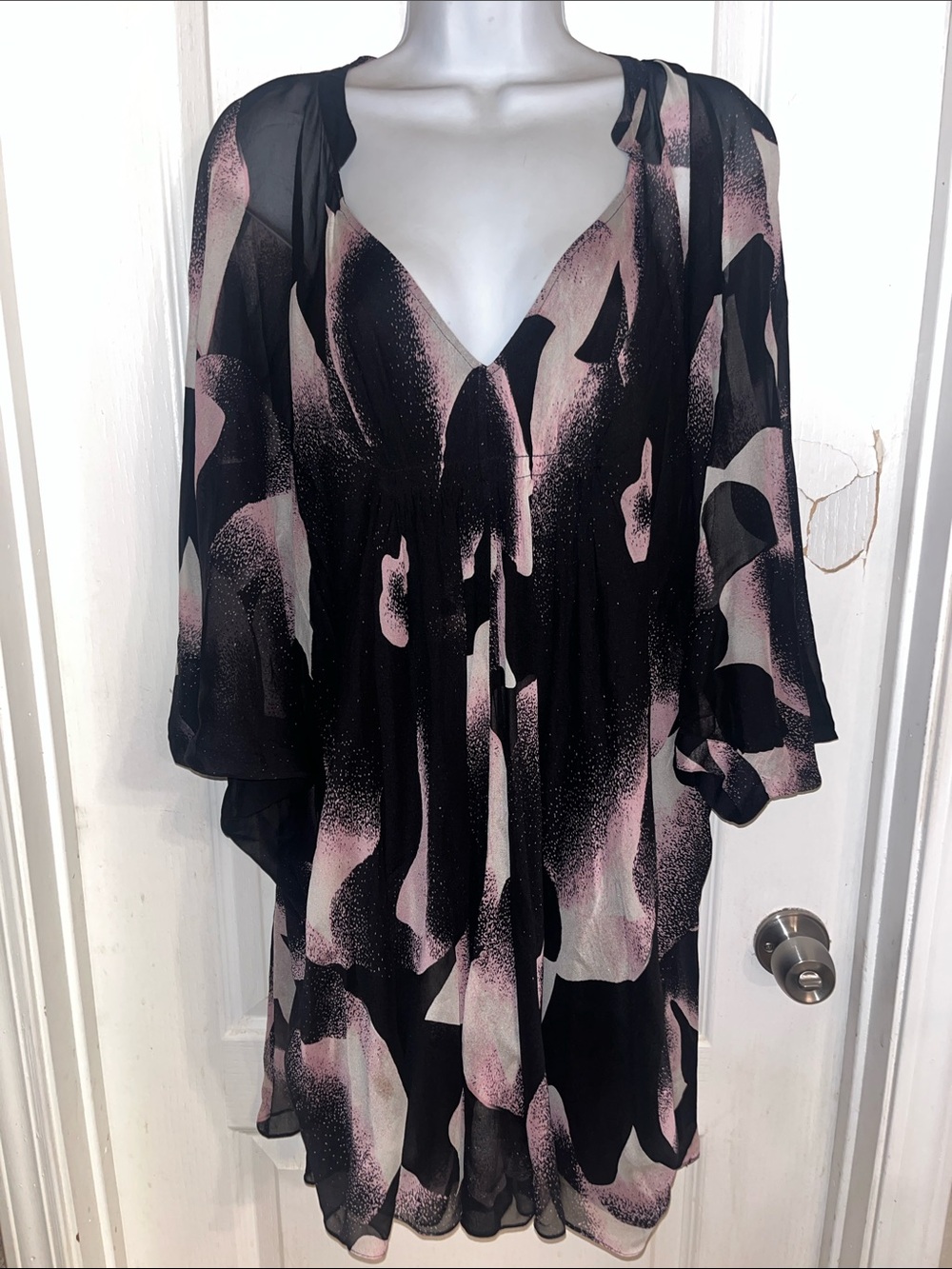 Diane Von Furstenberg Black and Blush Abstract Print Silk Dress